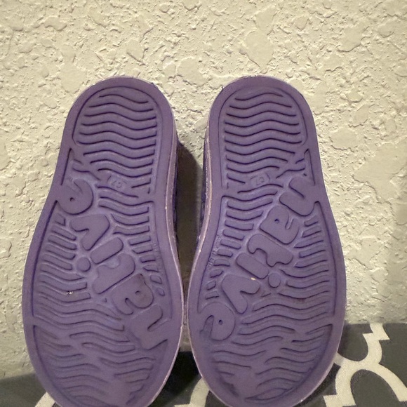 Native Jefferson purple shoes (size C7) - Picture 6 of 6